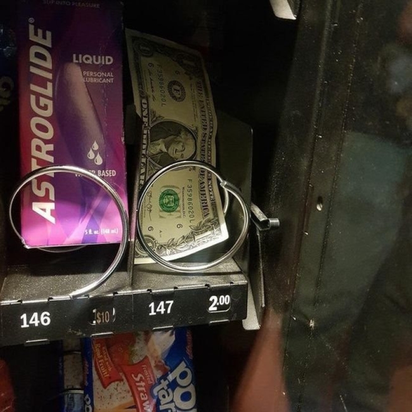 20 photos in which there is some kind of chaos