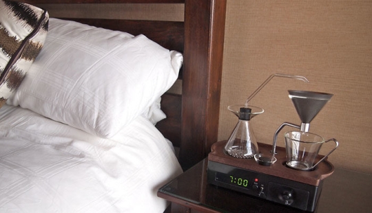 20 regalos para el hogar: para los amantes del café, el alcohol y los viajes