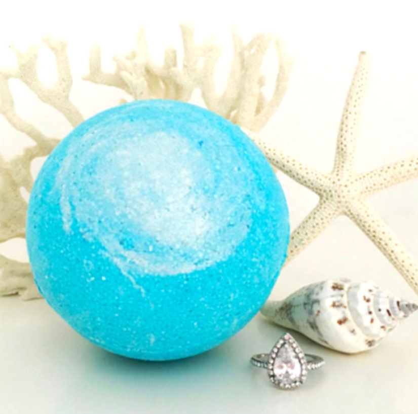 20 summer items for a real mermaid