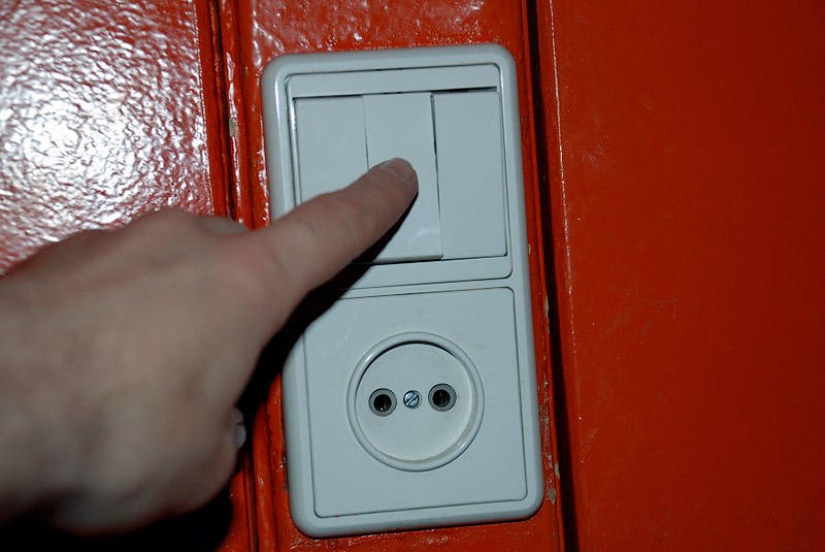 21 myths debunked by the MythBusters 21 myths debunked by the MythBusters