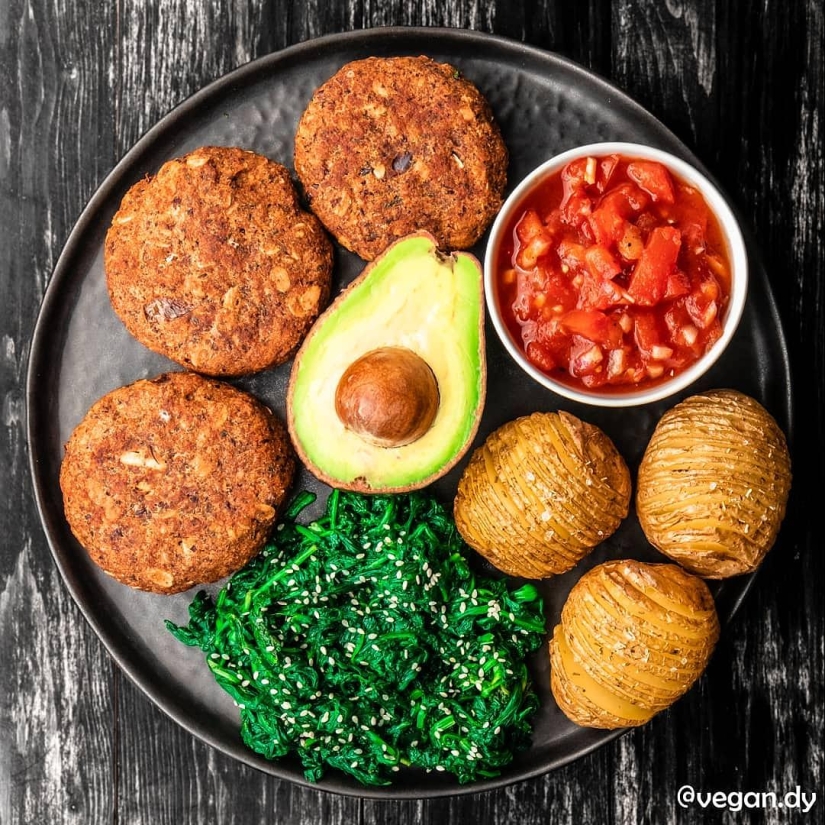 22 delicious food porn photos from vegan Andy