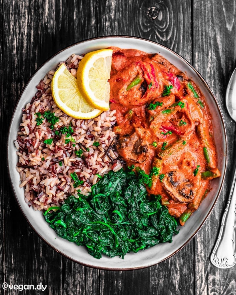 22 delicious food porn photos from vegan Andy