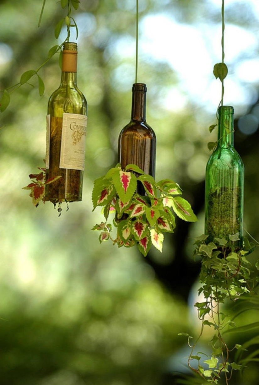 22 ways to turn an empty bottle into a practical piece of art