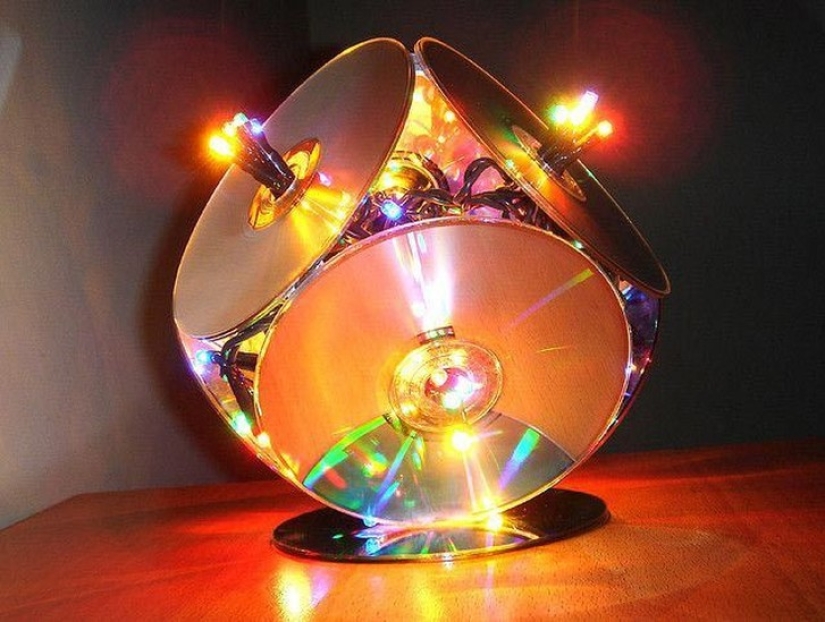 25 Brilliant Ideas for Recycling Old CDs