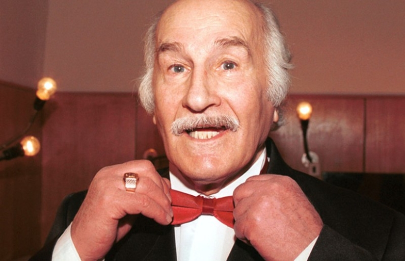 25 photos of celebrities who happen to be the same age