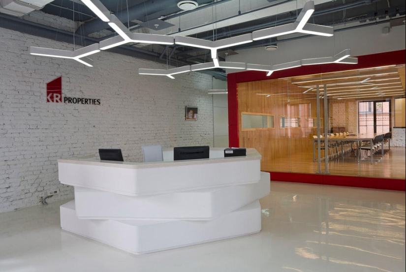 25 Unusual Office Receptions