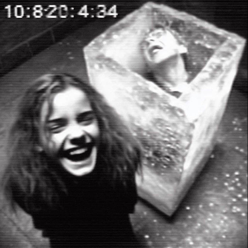 28 fotografías generadas por IA de la salvaje realidad detrás de las cortinas mágicas de Hogwarts