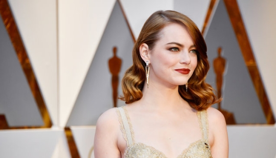 28-year-old Emma Stone became the highest paid actress of the year 28-year-old Emma Stone became the highest paid actress of the year