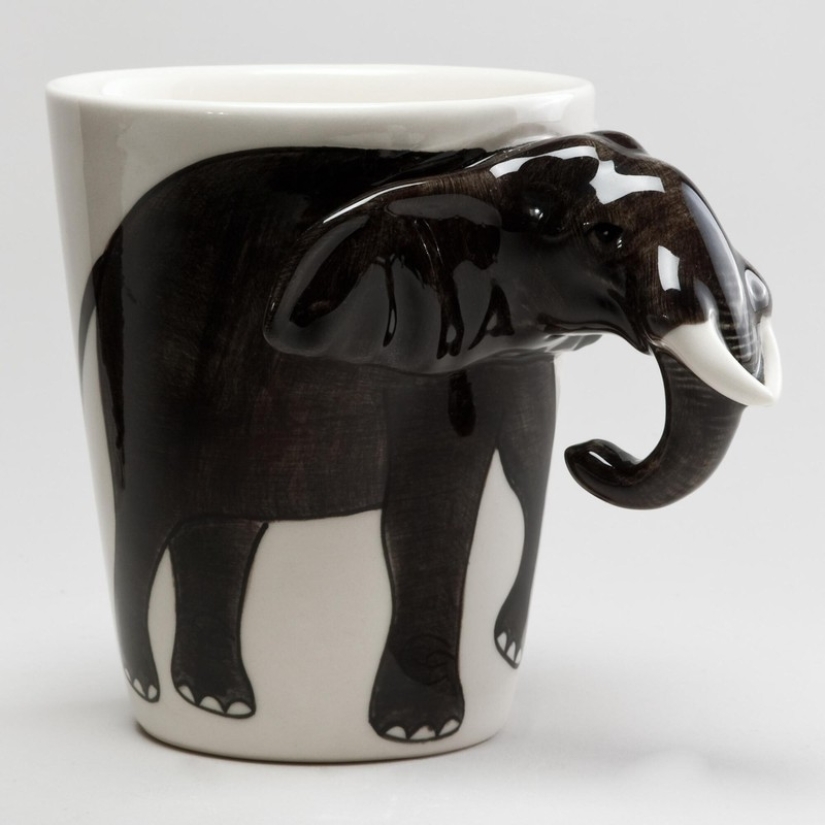 30 essential items for anyone who loves elephants!