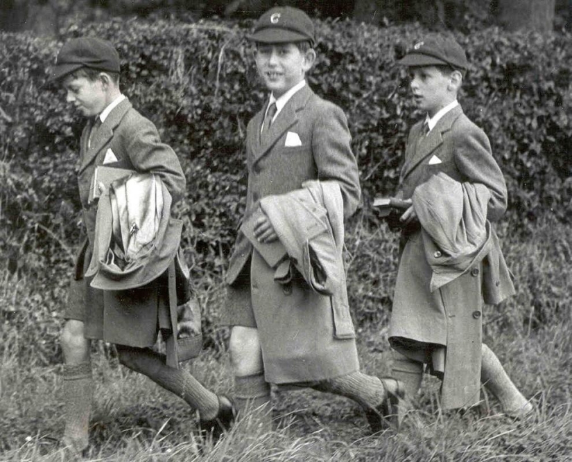 30 fotos de archivo de la infancia de la familia real británica 30 fotos de archivo de la infancia de la familia real británica