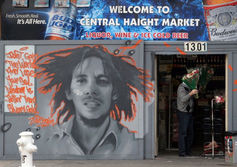 30 frames in memory of Bob Marley