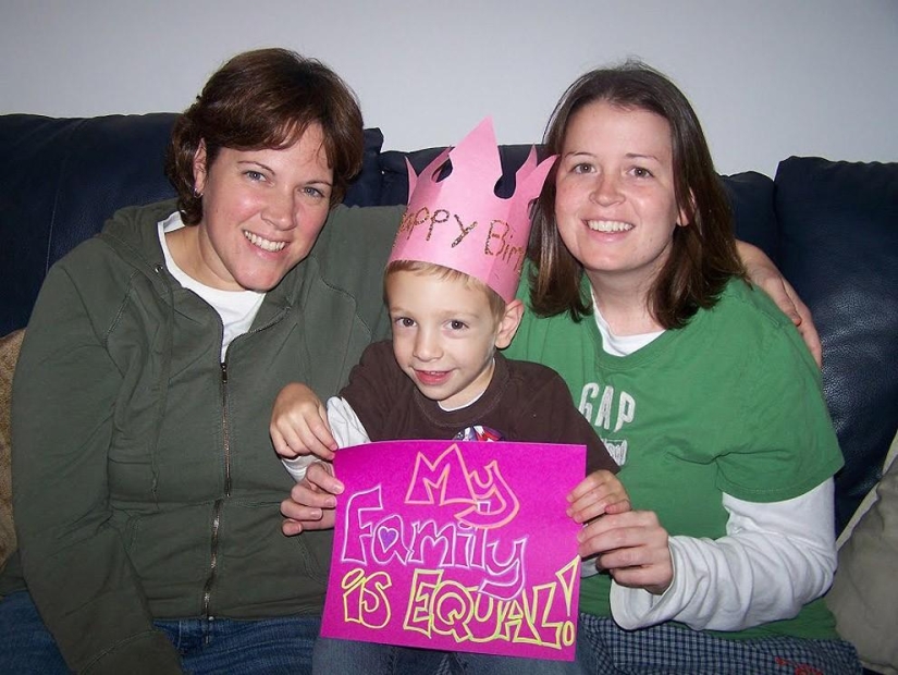 30 happy same-sex families with kids 30 happy same-sex families with kids