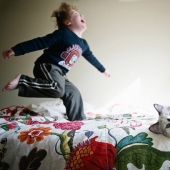 3+2. Niños y gatos fotografiados por Beth Mancuso