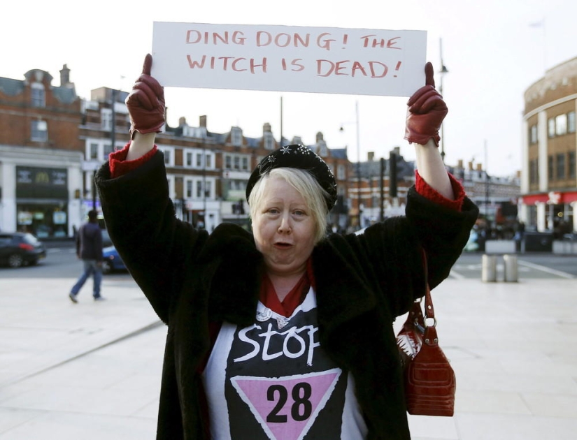 'The old witch is dead' as demonstrators in Britain celebrate the death of Margaret Thatcher 'The old witch is dead' as demonstrators in Britain celebrate the death of Margaret Thatcher