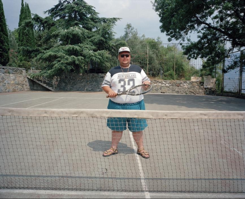 40 nostalgic frames - Yalta in the 90s through the lens of a British photographer 40 nostalgic frames - Yalta in the 90s through the lens of a British photographer