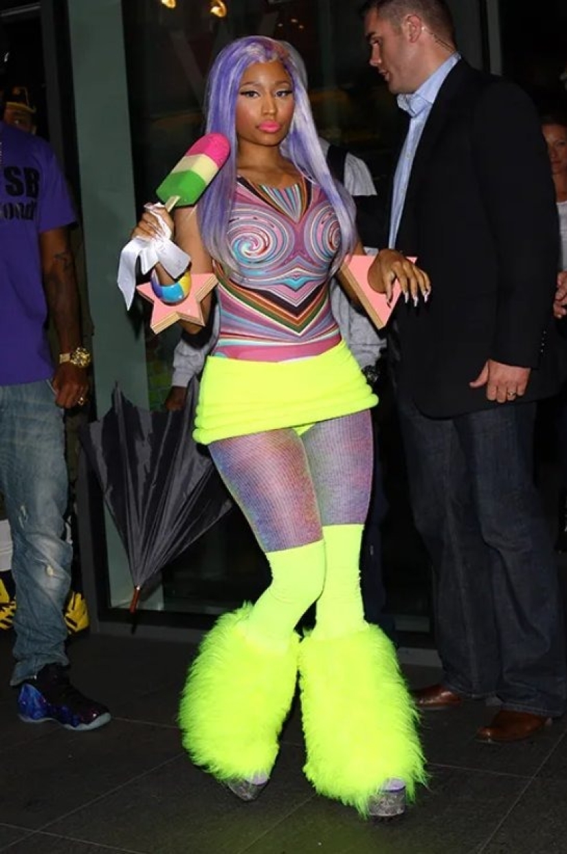 5 atuendos locos de celebridades cuando su diseñador olvidó tomar sus pastillas