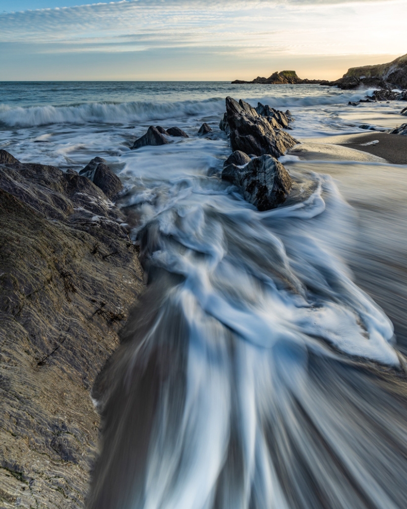 5 Essentials for Beginners to Start Their Seascape Photography Journey