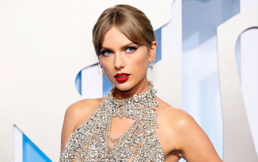 5 estrellas que buscaron la fama y 5 que lo tienen todo "en bandeja de plata"