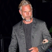 5 parejas de famosos en las que un hombre viste mejor que una mujer: ¿tú también lo crees?