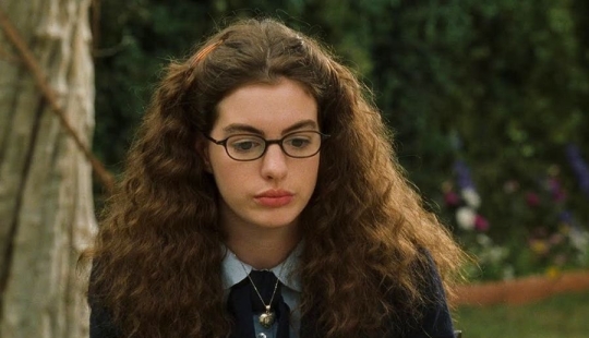 5 signs of a woman who is afraid to be beautiful