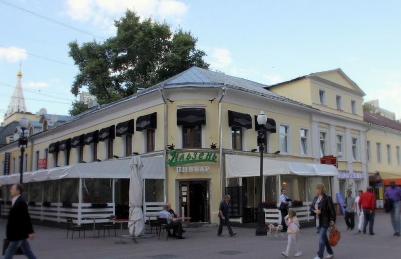 7 main Moscow buildings from the novels of Leo Tolstoy 7 main Moscow buildings from the novels of Leo Tolstoy