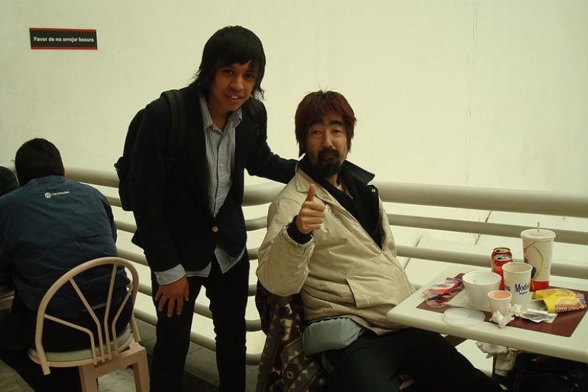 7 most famous airport residents