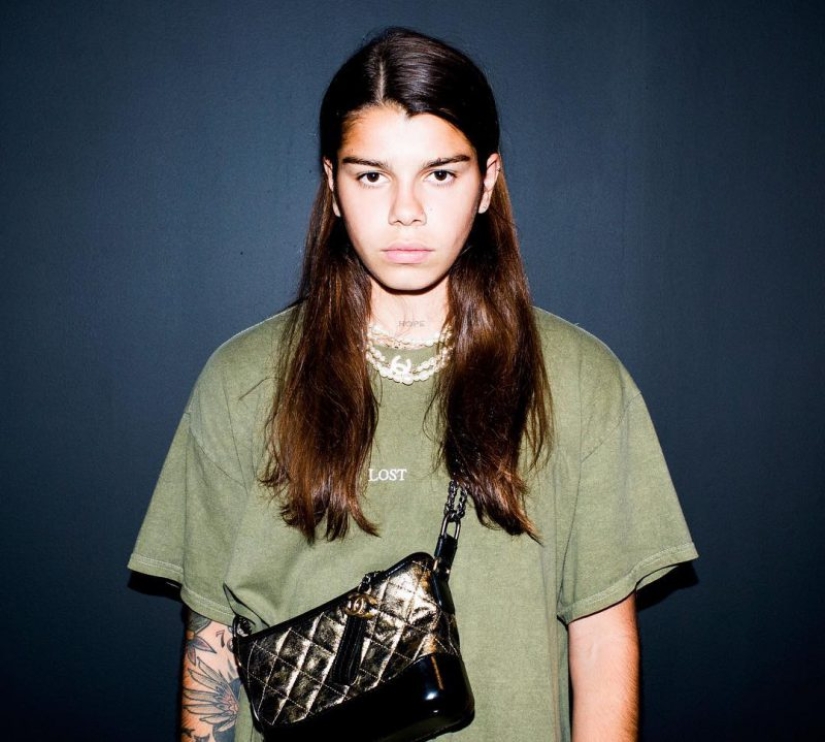 7 of the hottest soccer players in the world who are famous not only for their good game