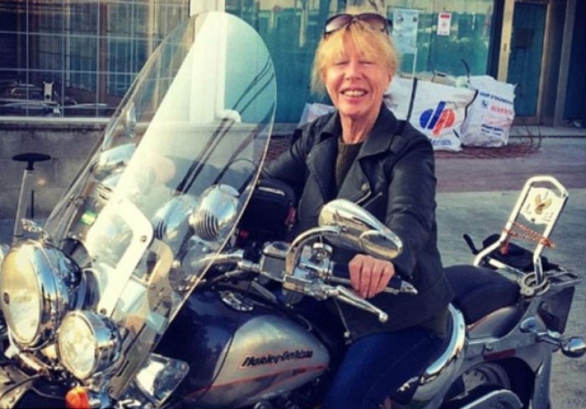 72-year-old grandmother is burning through retirement, traveling the world for the past 7 years 72-year-old grandmother is burning through retirement, traveling the world for the past 7 years