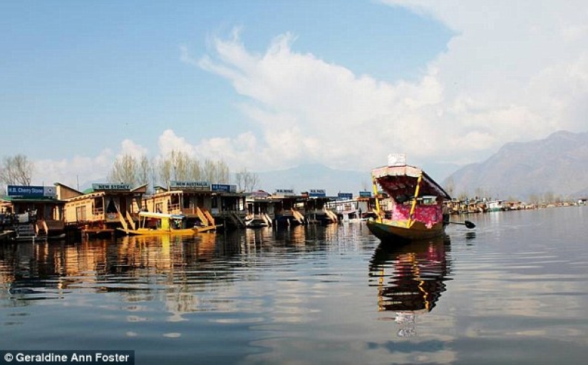 72-year-old grandmother is burning through retirement, traveling the world for the past 7 years 72-year-old grandmother is burning through retirement, traveling the world for the past 7 years