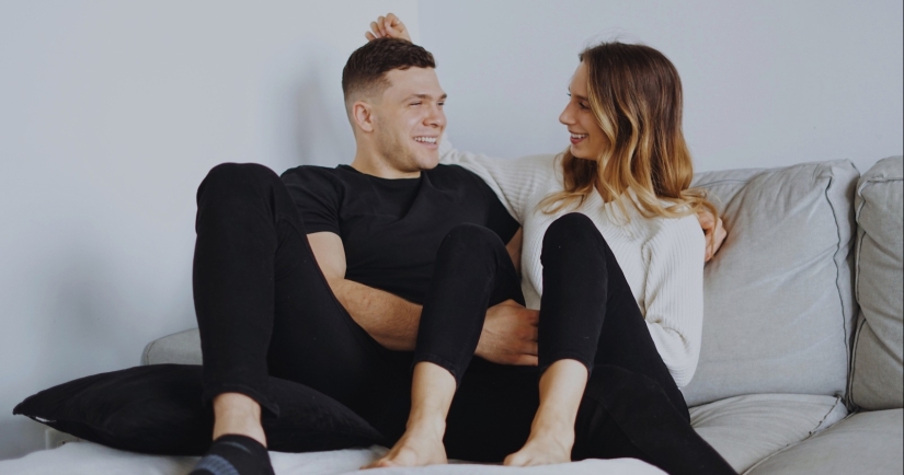 8 formas en que los introvertidos muestran su amor de manera diferente a los demás