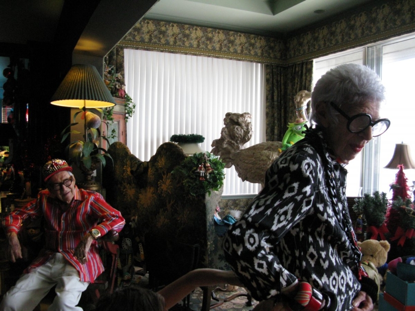 94-year-old old lady who works as a model