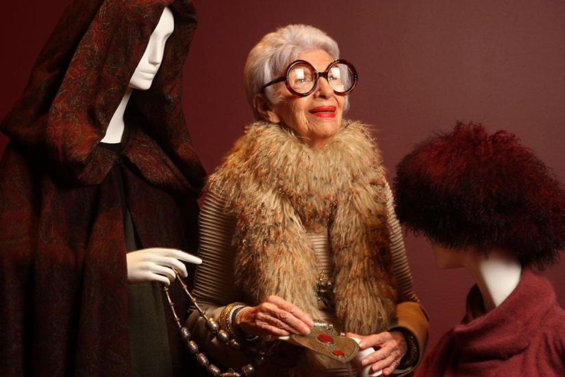 94-year-old old lady who works as a model