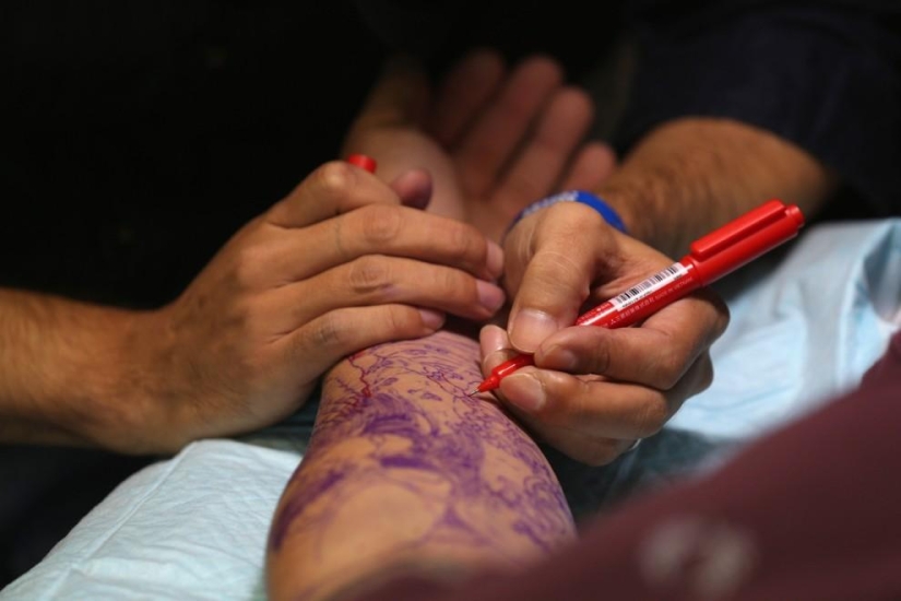 9th tattoo convention in London 9th tattoo convention in London