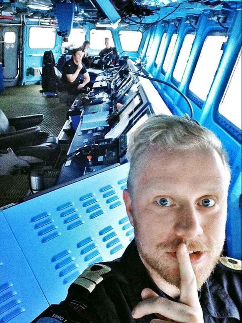 A collection of photos of soldiers from different countries has become a real hit on social networks A collection of photos of soldiers from different countries has become a real hit on social networks