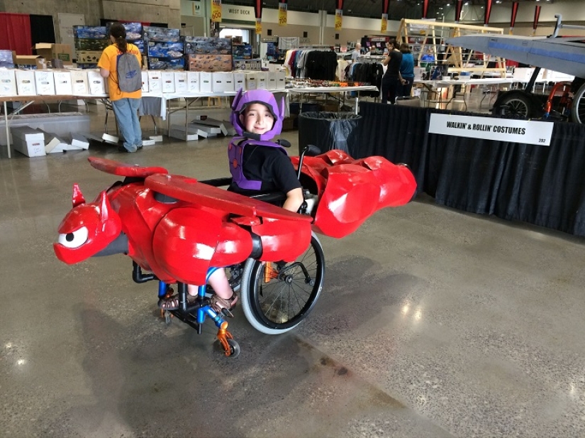 A father creates costumes for his son's wheelchair A father creates costumes for his son's wheelchair