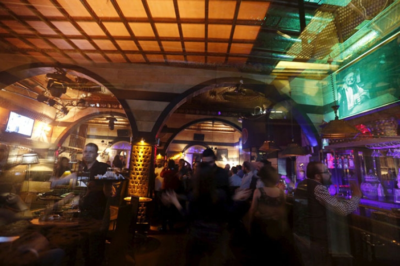 A feast during the war: the nightlife of Damascus A feast during the war: the nightlife of Damascus
