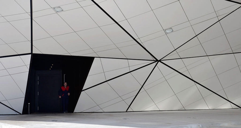 A futuristic McDonald's was built in Batumi