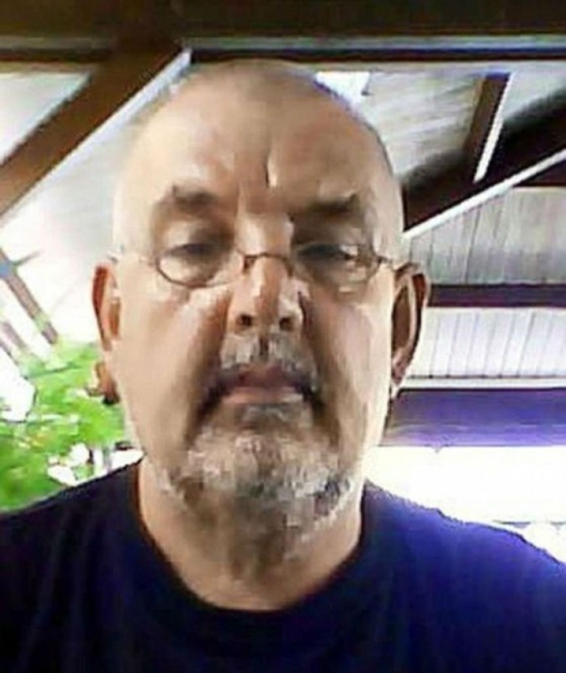 A ghost yacht washed up on the shores of the Philippines with the mummy of the captain on board