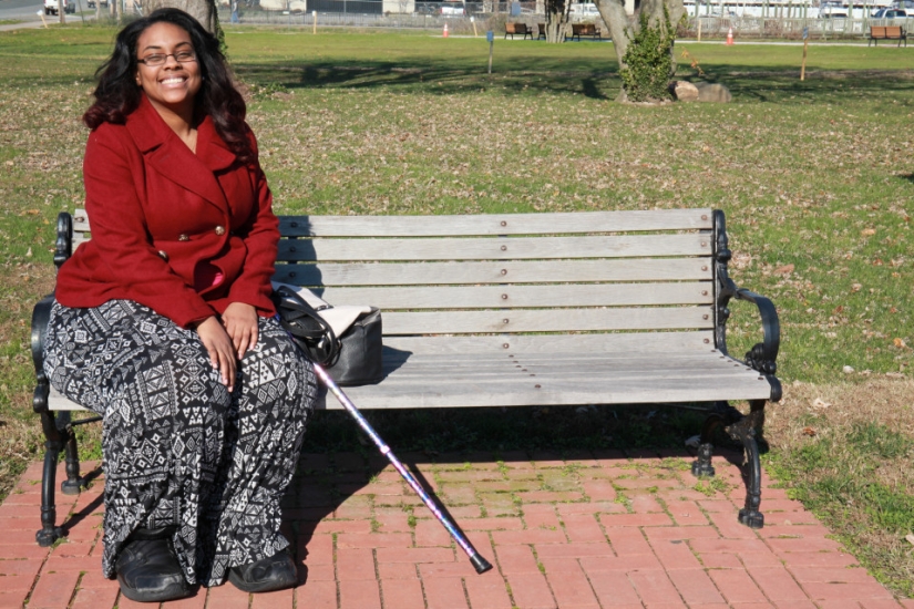 A girl with huge legs also dreams of a beautiful wedding