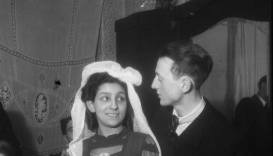 A Jewish photographer captured life in a ghetto in occupied Poland at his own risk