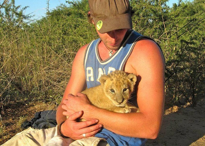 A lioness named Sirga