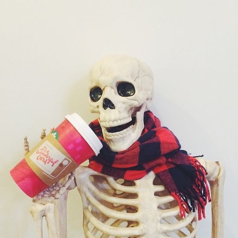 A parody of modern girls - a skeleton on Instagram