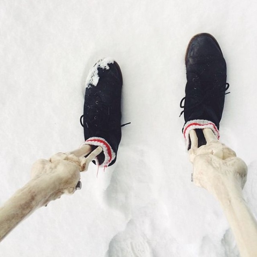 A parody of modern girls - a skeleton on Instagram