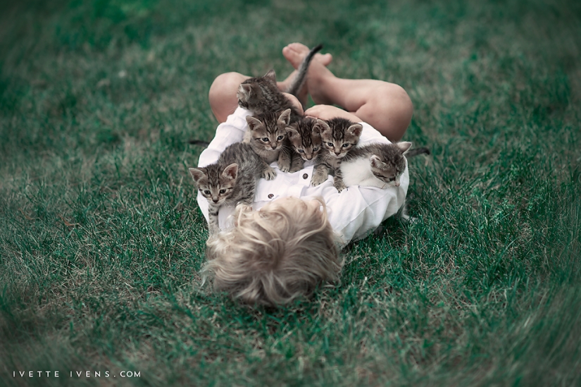 A post of unthinkable cuteness of cubs - human and not only!