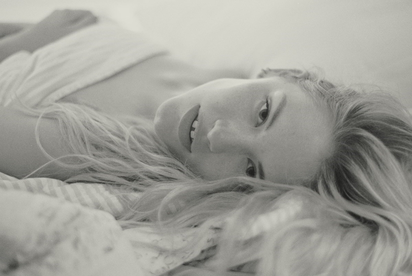 A short course of intimacy for the Instagram generation from Nadia Bejanova A short course of intimacy for the Instagram generation from Nadia Bejanova