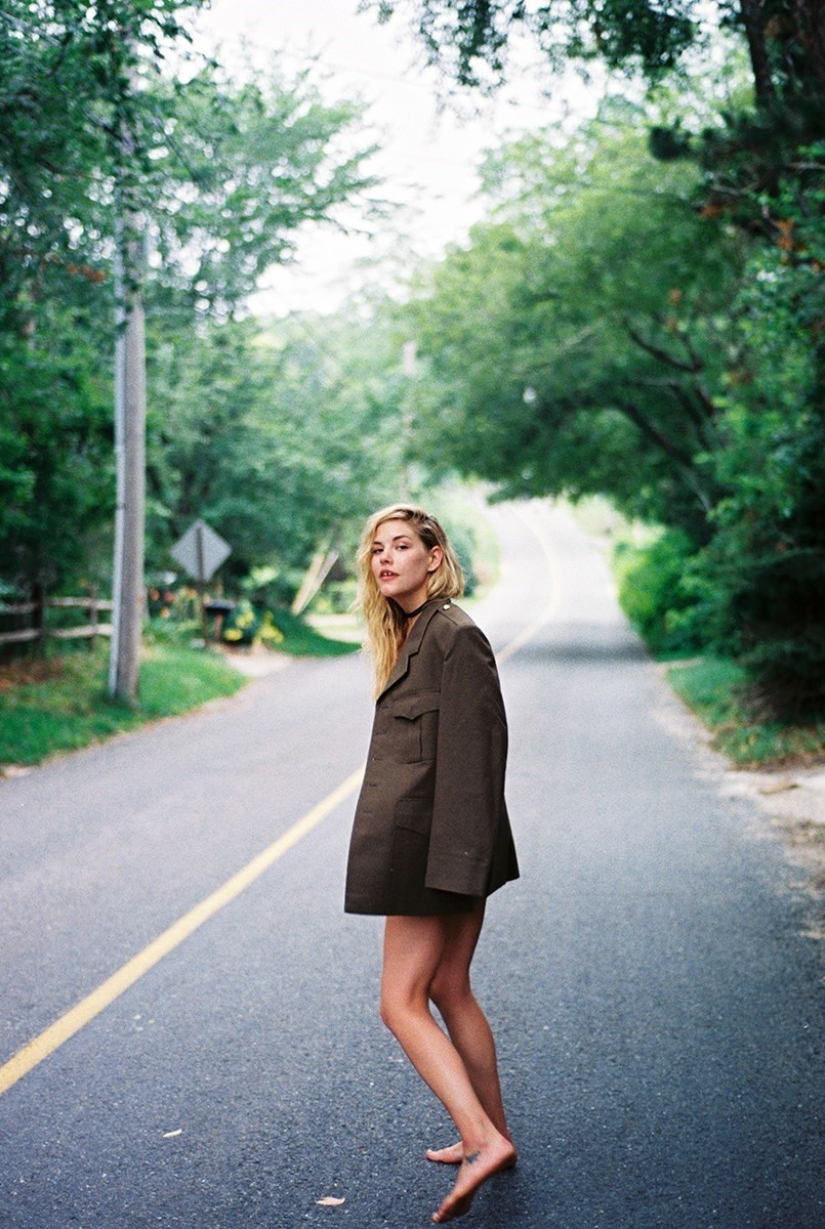 A short course of intimacy for the Instagram generation from Nadia Bejanova A short course of intimacy for the Instagram generation from Nadia Bejanova