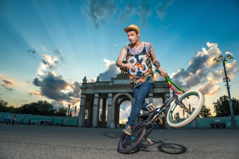 A unique creative project for those who are passionate about photography: "Universal Photographer" A unique creative project for those who are passionate about photography: "Universal Photographer"