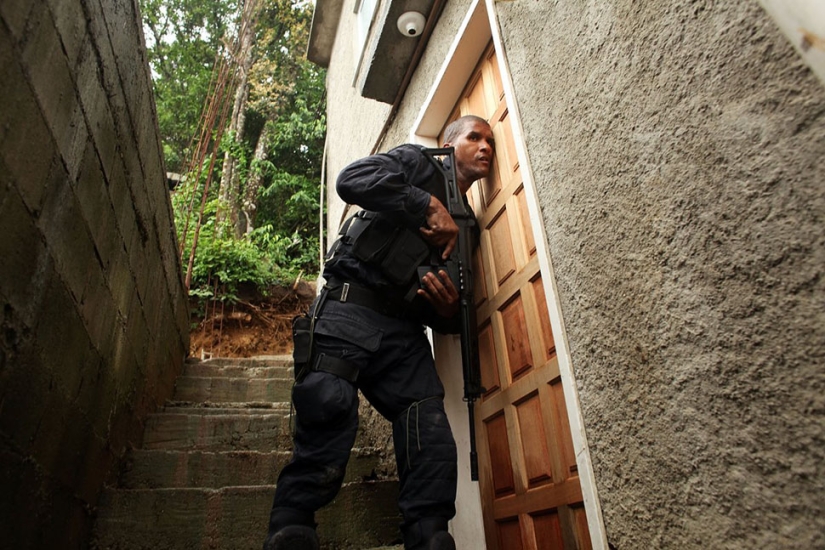 A walk through the dangerous favelas of Rio de Janeiro in the company of Brazilian special forces