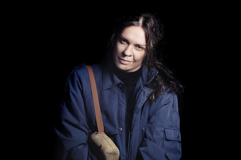 A woman single-handedly reincarnated as 15 famous personalities A woman single-handedly reincarnated as 15 famous personalities