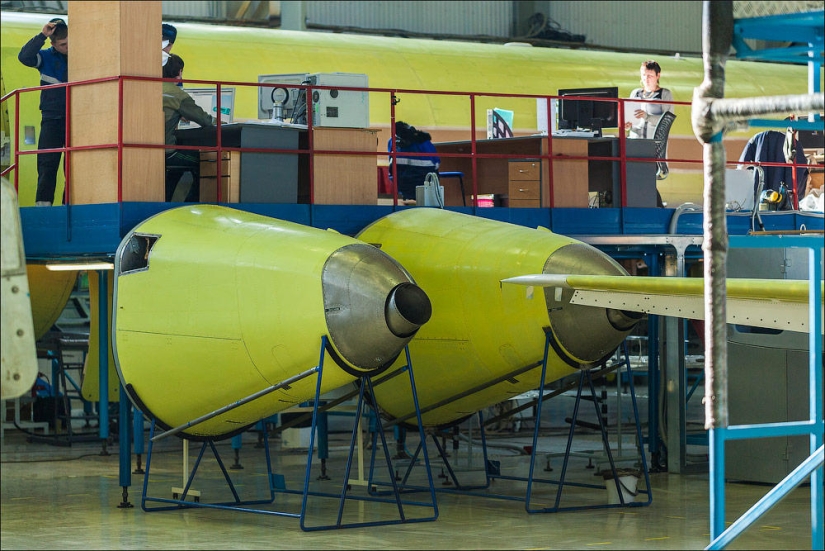 About the life of the Superjet About the life of the Superjet